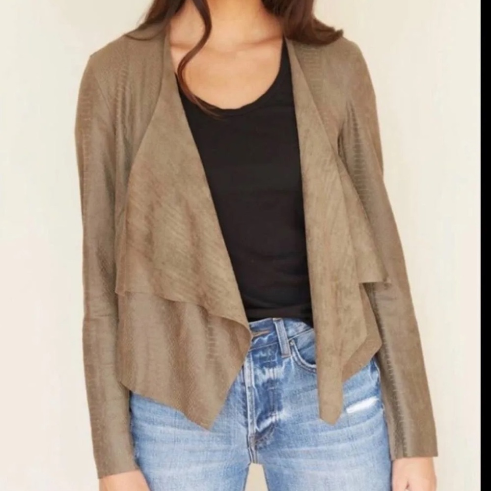 Blank NYC olive snake pattern jacket size XS